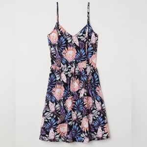 H&M Multicolor Floral Dress